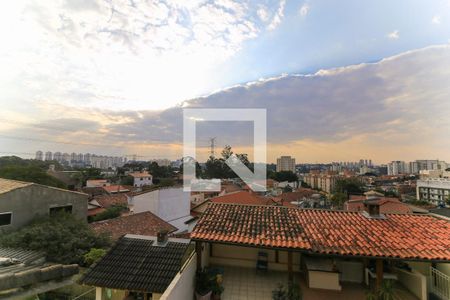 Casa à venda com 302m², 6 quartos e 3 vagasVista