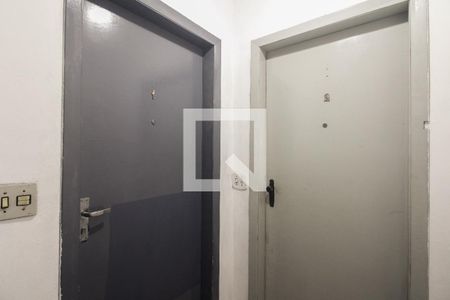 Apartamento para alugar com 105m², 3 quartos e sem vaga Apartamento para alugar com 105m², 3 quartos e sem vagaEntrada