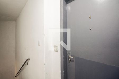 Apartamento para alugar com 105m², 3 quartos e sem vaga Apartamento para alugar com 105m², 3 quartos e sem vagaEntrada