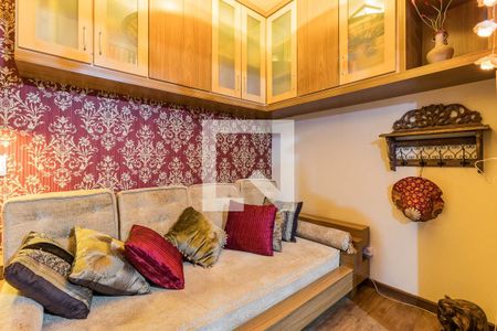 Casa à venda com 210m², 3 quartos e 2 vagas Casa à venda com 210m², 3 quartos e 2 vagasEspaço Lounge