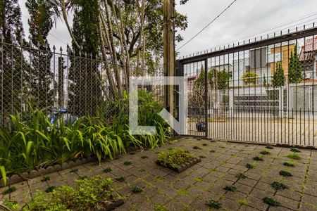 Casa à venda com 210m², 3 quartos e 2 vagas Casa à venda com 210m², 3 quartos e 2 vagasJardim