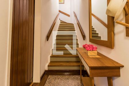 Casa à venda com 210m², 3 quartos e 2 vagas Casa à venda com 210m², 3 quartos e 2 vagasHall de Entrada