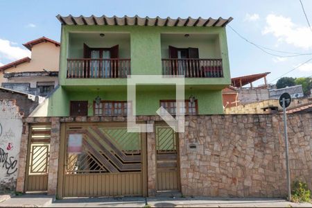 Casa à venda com 3 quartos, 136m² em Vila Anglo Brasileira, São Paulo