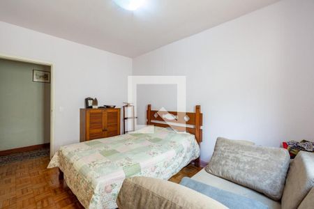 Casa à venda com 300m², 3 quartos e 3 vagas