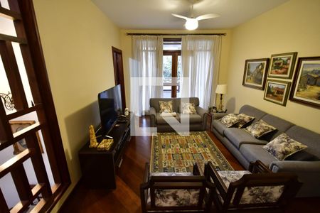 Casa à venda com 986m², 7 quartos e 10 vagasSala 2 TV