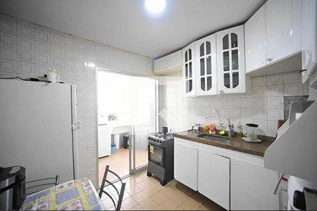 Apartamento à venda com 67m², 2 quartos e 1 vaga