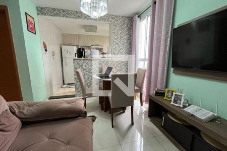 Sala de apartamento para alugar com 2 quartos, 48m² em Parque Santa Rosa, Suzano