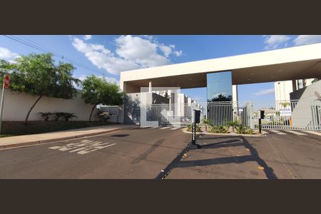 Apartamento para alugar com 45m², 2 quartos e 1 vagaFachada