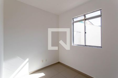 Quarto 2 de apartamento para alugar com 2 quartos, 66m² em Itatiaia, Belo Horizonte