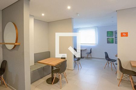 Apartamento à venda com 42m², 2 quartos e sem vagaÁrea comum - Salão de festas