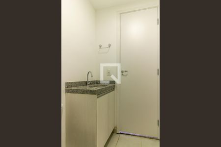 Banheiro de apartamento para alugar com 2 quartos, 33m² em Barra Funda, São Paulo