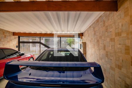 Garagem de casa à venda com 3 quartos, 95m² em Vila da Saúde, São Paulo