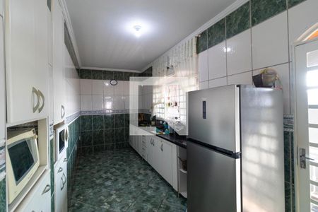 Casa à venda com 482m², 3 quartos e 4 vagas Casa à venda com 482m², 3 quartos e 4 vagasCozinha