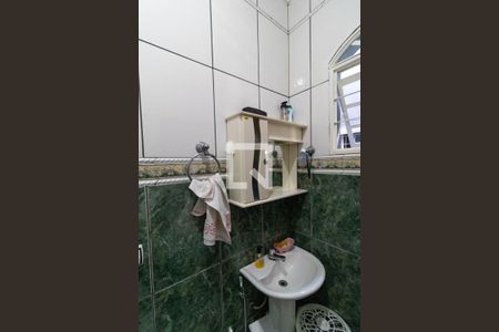 Casa à venda com 482m², 3 quartos e 4 vagas Casa à venda com 482m², 3 quartos e 4 vagasBanheiro 01