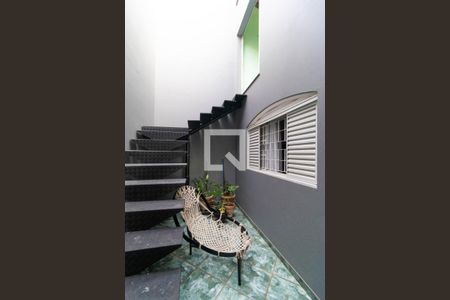 Casa à venda com 482m², 3 quartos e 4 vagas Casa à venda com 482m², 3 quartos e 4 vagasÁrea de Luz