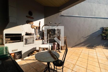 Casa à venda com 482m², 3 quartos e 4 vagas Casa à venda com 482m², 3 quartos e 4 vagasChurrasqueira