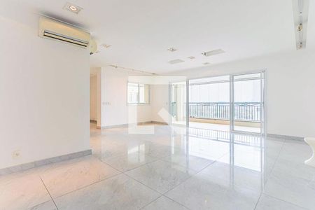 Apartamento à venda com 191m², 3 quartos e 4 vagas