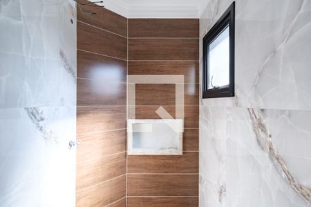 Casa à venda com 156m², 3 quartos e 2 vagasBanheiro da Suíte 1