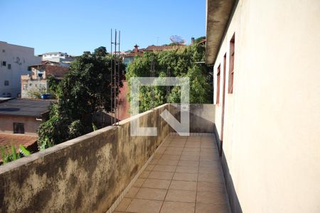 Casa à venda com 150m², 3 quartos e 2 vagasVaranda 