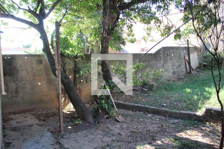 Casa à venda com 150m², 3 quartos e 2 vagasQuintal