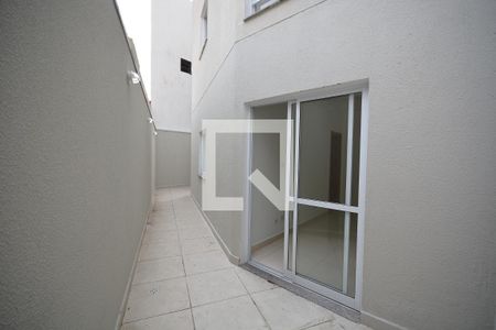 Apartamento para alugar com 54m², 1 quarto e sem vagaQuintal