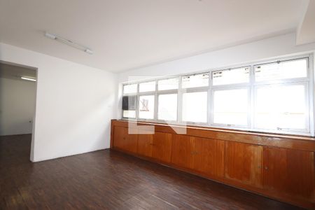 Casa à venda com 574m², 3 quartos e 5 vagasCopa