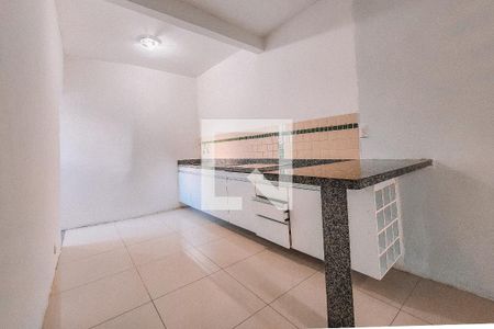 Casa para alugar com 75m², 2 quartos e sem vagaCozinha