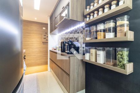 Apartamento à venda com 55m², 2 quartos e 2 vagas Apartamento à venda com 55m², 2 quartos e 2 vagasCozinha