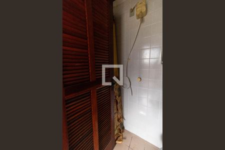 Apartamento à venda com 100m², 3 quartos e 1 vaga Apartamento à venda com 100m², 3 quartos e 1 vagaBanheiro de Serviço