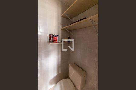 Apartamento à venda com 100m², 3 quartos e 1 vaga Apartamento à venda com 100m², 3 quartos e 1 vagaBanheiro de Serviço