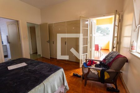 Casa à venda com 580m², 5 quartos e 4 vagasSuite