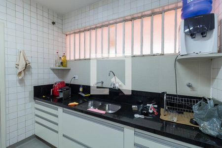 Casa à venda com 580m², 5 quartos e 4 vagasCozinha