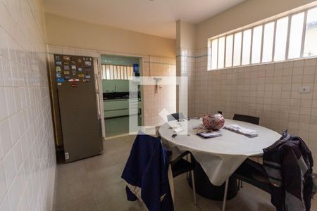 Casa à venda com 580m², 5 quartos e 4 vagasCopa