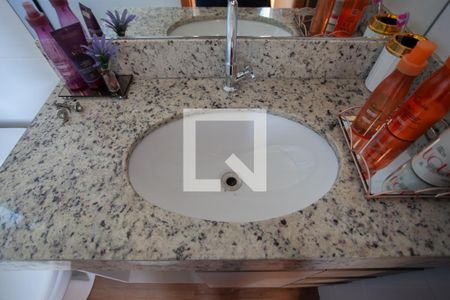 Apartamento à venda com 67m², 2 quartos e 1 vagaBanheiro da Suíte