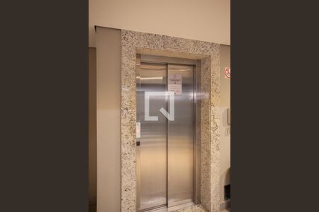 Apartamento à venda com 67m², 2 quartos e 1 vagaElevador