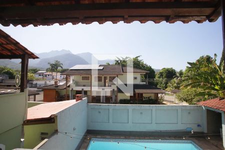 Casa à venda com 469m², 4 quartos e 8 vagas Casa à venda com 469m², 4 quartos e 8 vagasVaranda da Suíte 2