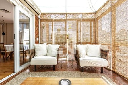 Apartamento à venda com 325m², 2 quartos e 2 vagas