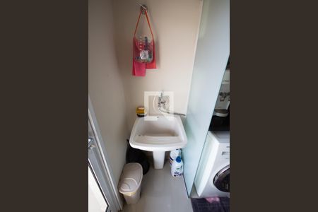 Apartamento para alugar com 67m², 2 quartos e 1 vagaÁrea de Serviço