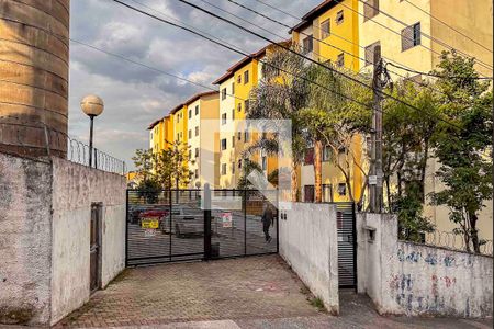 Apartamento à venda com 47m², 2 quartos e 1 vaga Apartamento à venda com 47m², 2 quartos e 1 vagaFachada e portaria