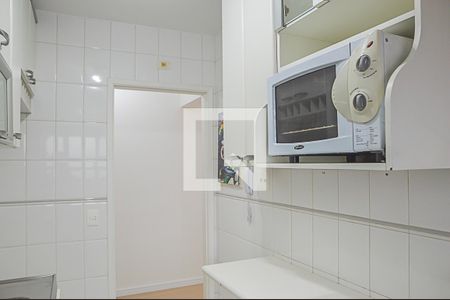 Apartamento para alugar com 78m², 3 quartos e 2 vagas Apartamento para alugar com 78m², 3 quartos e 2 vagasCozinha