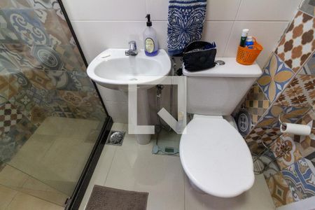 Apartamento para alugar com 58m², 2 quartos e sem vaga Apartamento para alugar com 58m², 2 quartos e sem vagaDetalhe do Banheiro