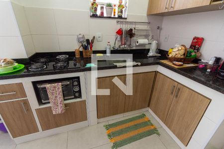 Apartamento para alugar com 58m², 2 quartos e sem vaga Apartamento para alugar com 58m², 2 quartos e sem vagaCozinha - Armários