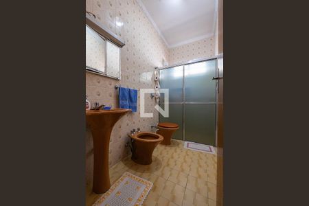 Casa à venda com 640m², 3 quartos e 8 vagasBanheiro