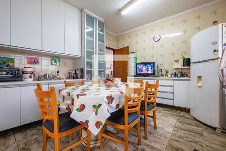 Casa à venda com 640m², 3 quartos e 8 vagasCozinha