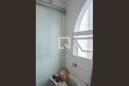 Apartamento para alugar com 98m², 3 quartos e 2 vagas Apartamento para alugar com 98m², 3 quartos e 2 vagasÁrea de Serviço