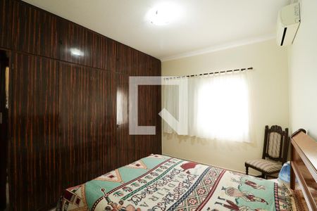 Casa à venda com 220m², 3 quartos e 3 vagasQuarto 3