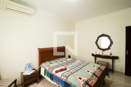 Casa à venda com 220m², 3 quartos e 3 vagasQuarto 3