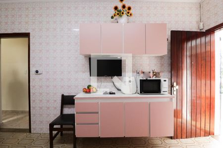 Casa à venda com 220m², 3 quartos e 3 vagasCozinha