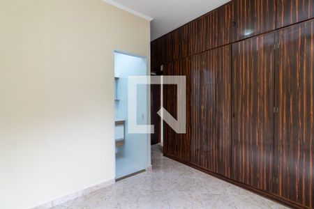Suíte de casa à venda com 3 quartos, 220m² em Vila Ester (zona Norte), São Paulo