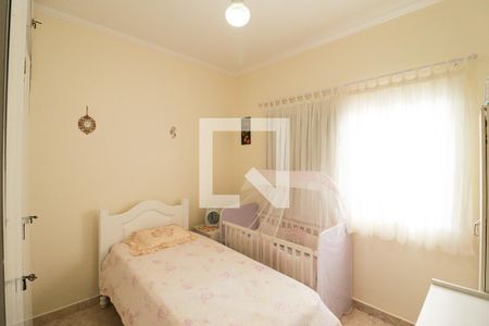 Casa à venda com 220m², 3 quartos e 3 vagasQuarto 2